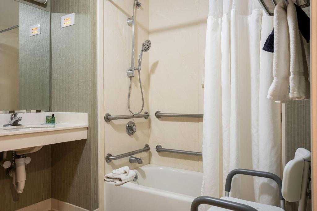 D. Hotel Suites & Spa Голіок Екстер'єр фото