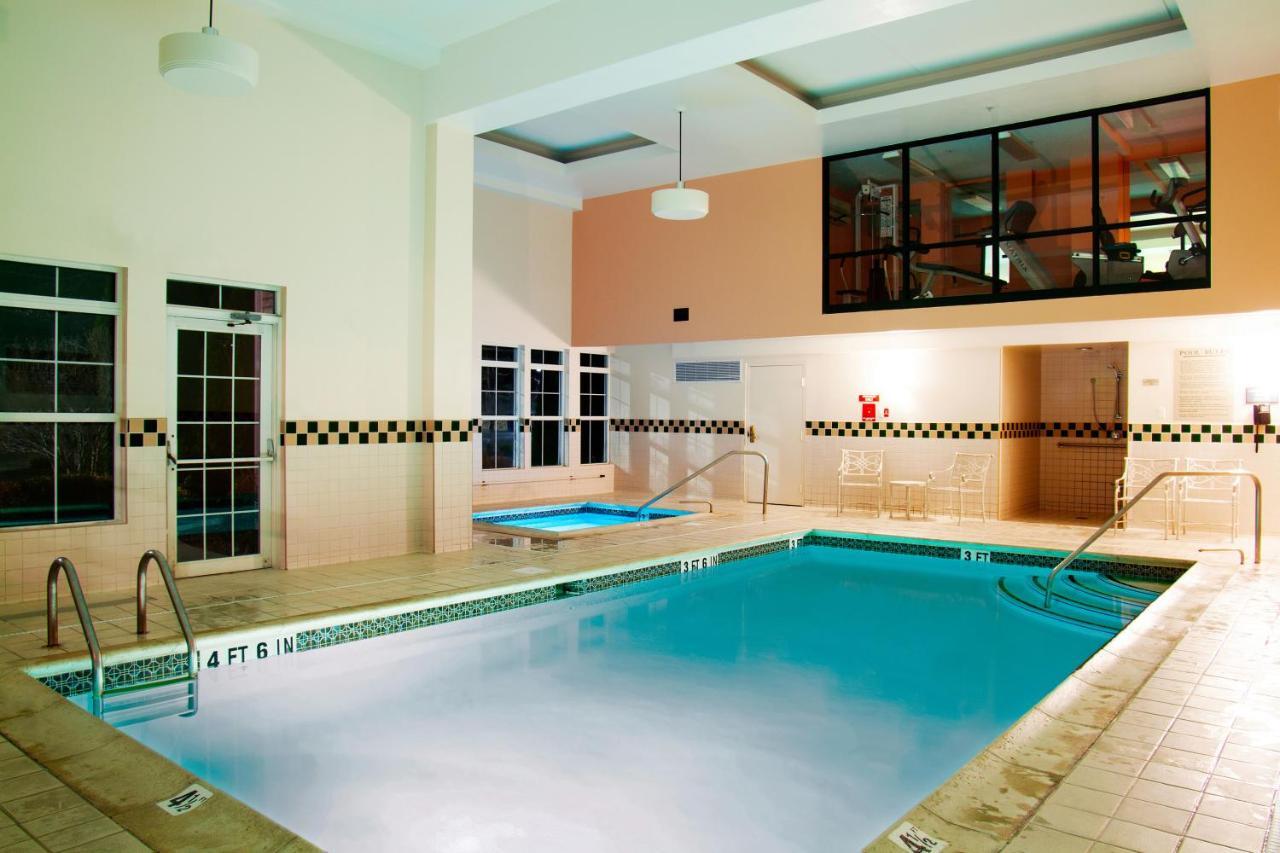 D. Hotel Suites & Spa Голіок Екстер'єр фото